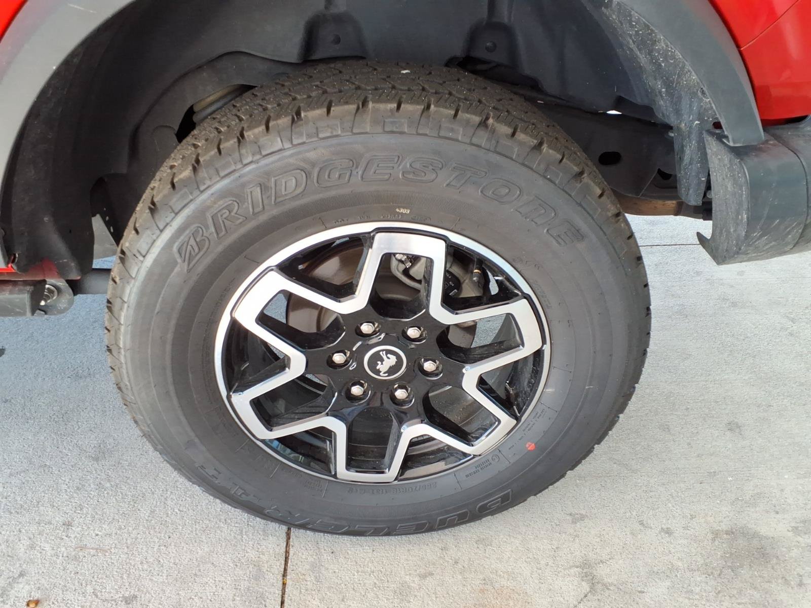 Used 2024 Ford Bronco Badlands AWD/4WD image 18