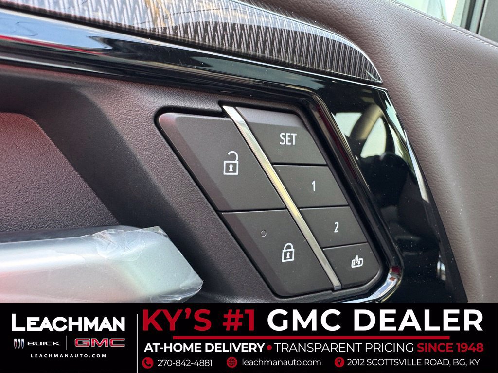 New 2026 GMC Yukon Elevation w/ Elevation Premium Package AWD/4WD image 12