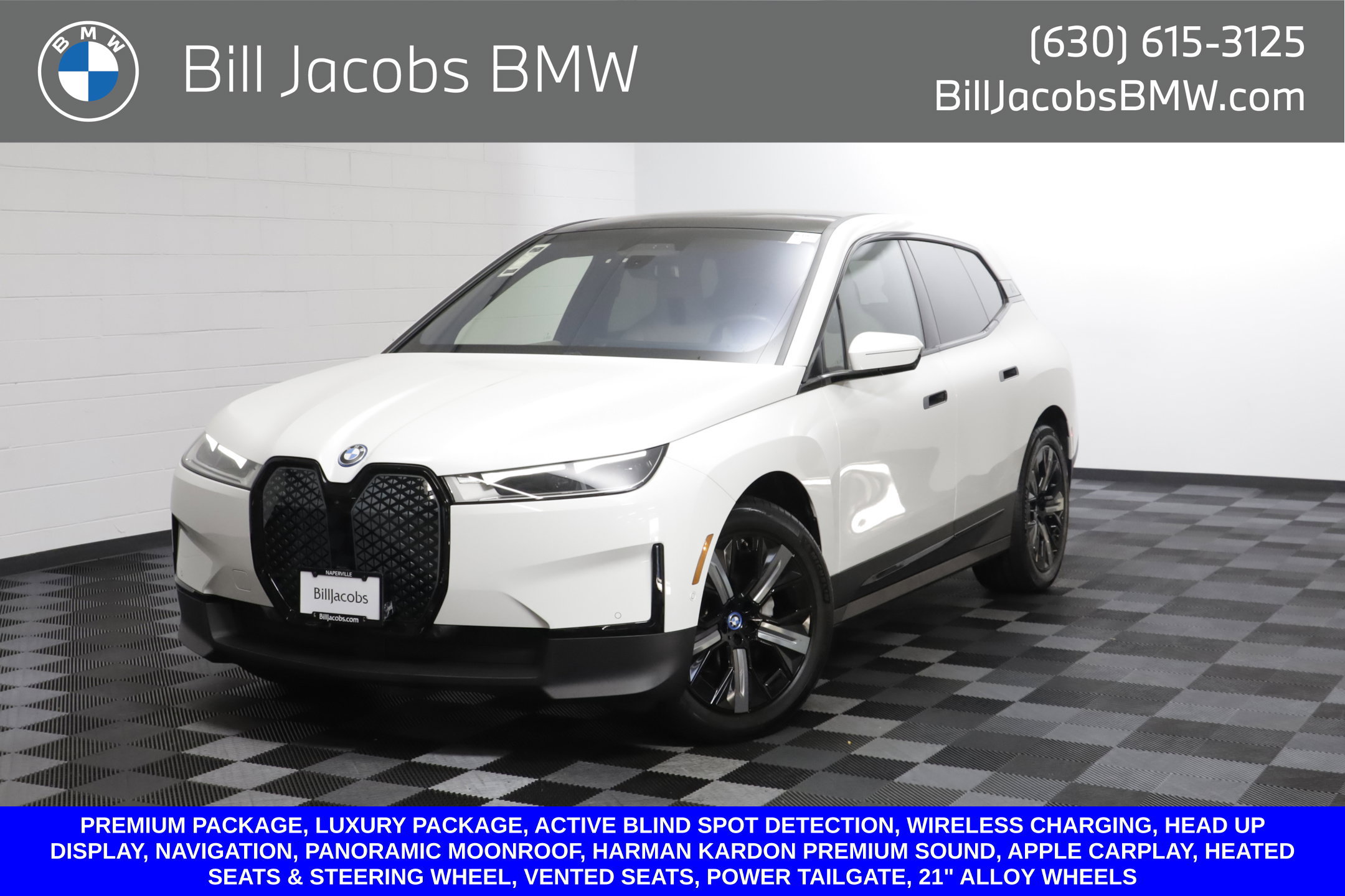 Used 2024 BMW iX xDrive50 w/ Premium Package AWD/4WD image 1