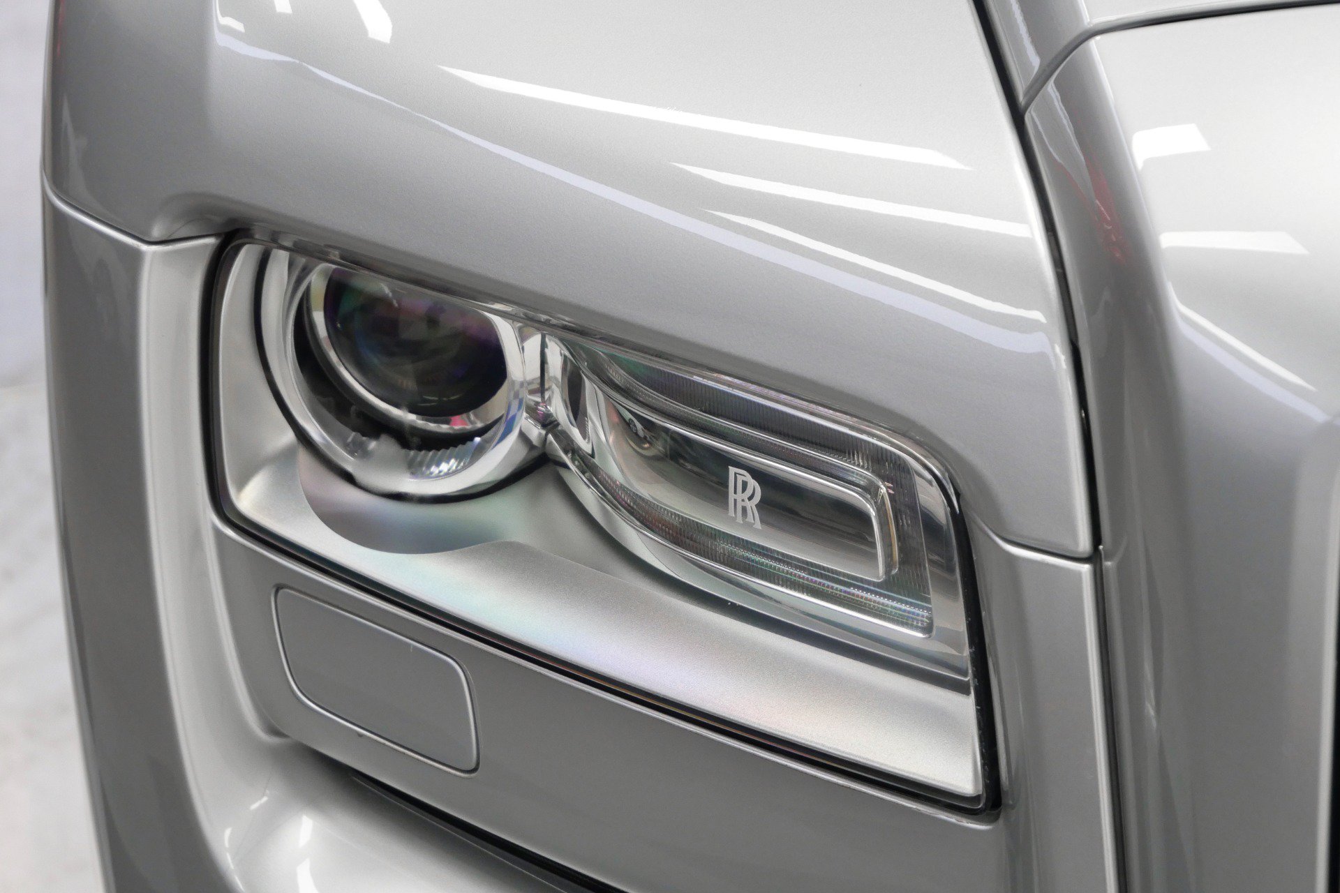 Used 2013 Rolls-Royce Ghost RWD image 37