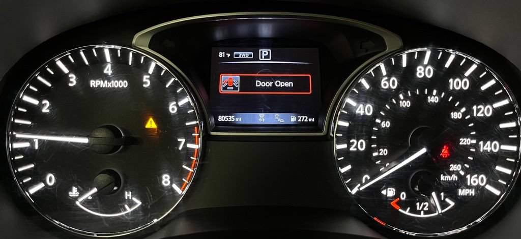 Used 2019 Nissan Pathfinder SL AWD/4WD image 27