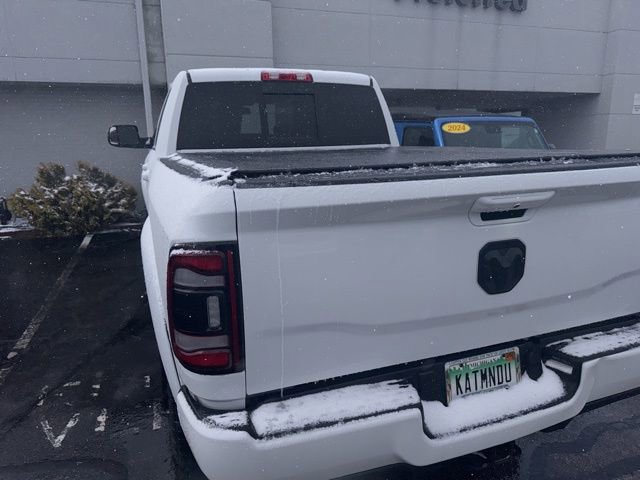 Used 2022 RAM 2500 Laramie w/ Night Edition AWD/4WD image 3