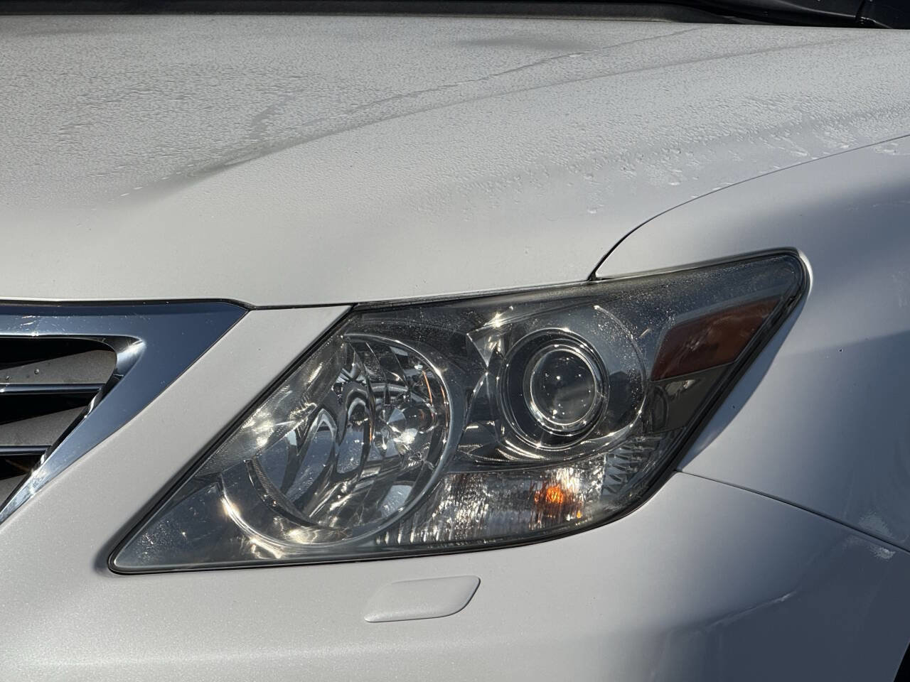 Used 2010 Lexus LX 570 4WD image 30