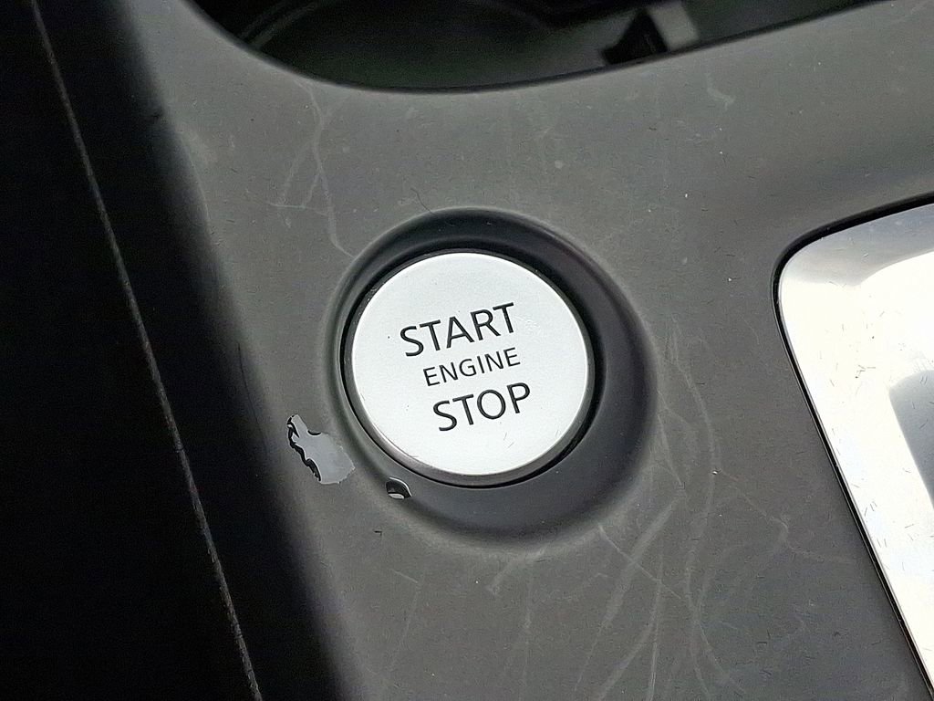 Used 2023 INFINITI QX50 Luxe image 26