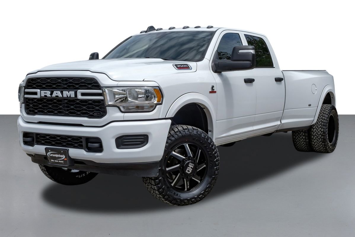 Used 2024 RAM 3500 Tradesman w/ Chrome Appearance Group image 5