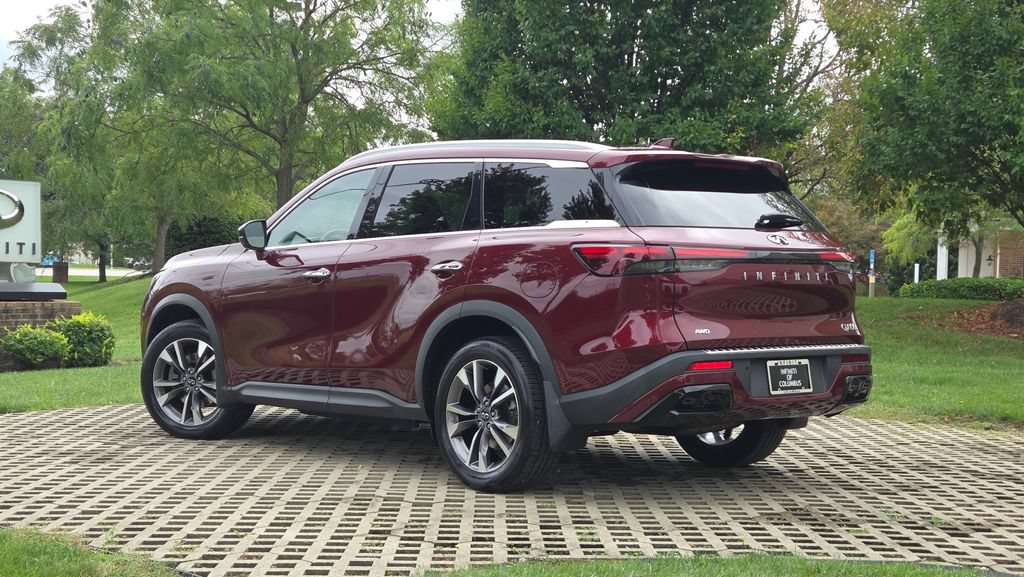 Used 2023 INFINITI QX60 Luxe w/ Cargo Package AWD/4WD image 8