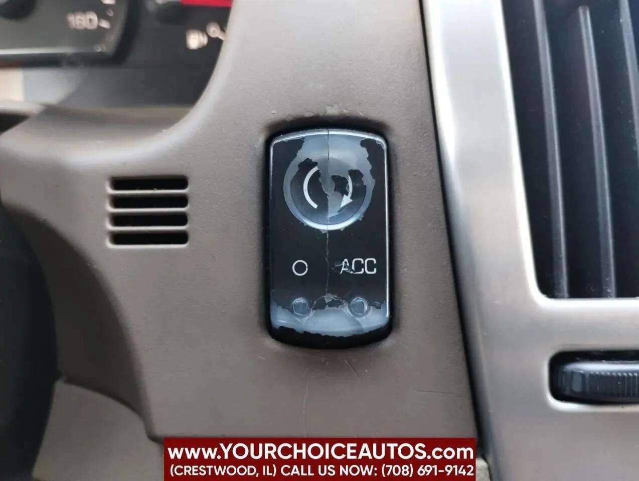 Used 2005 Cadillac STS image 12