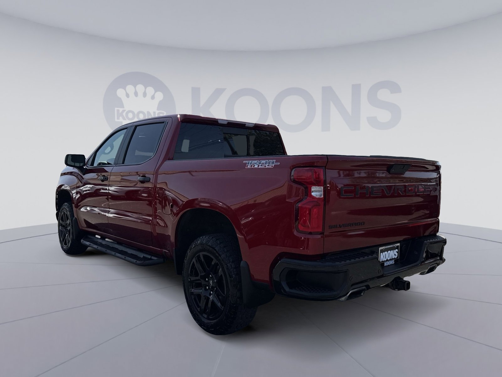Used 2021 Chevrolet Silverado 1500 LT Trail Boss w/ Convenience Package II image 4
