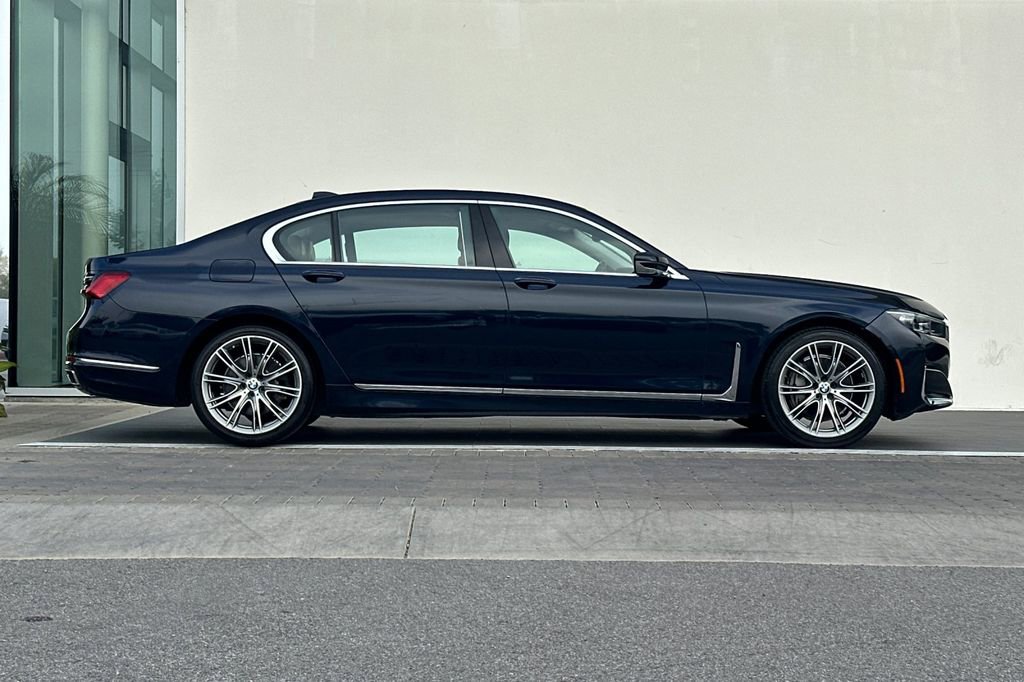 Used 2020 BMW 740i w/ Premium Package video 2