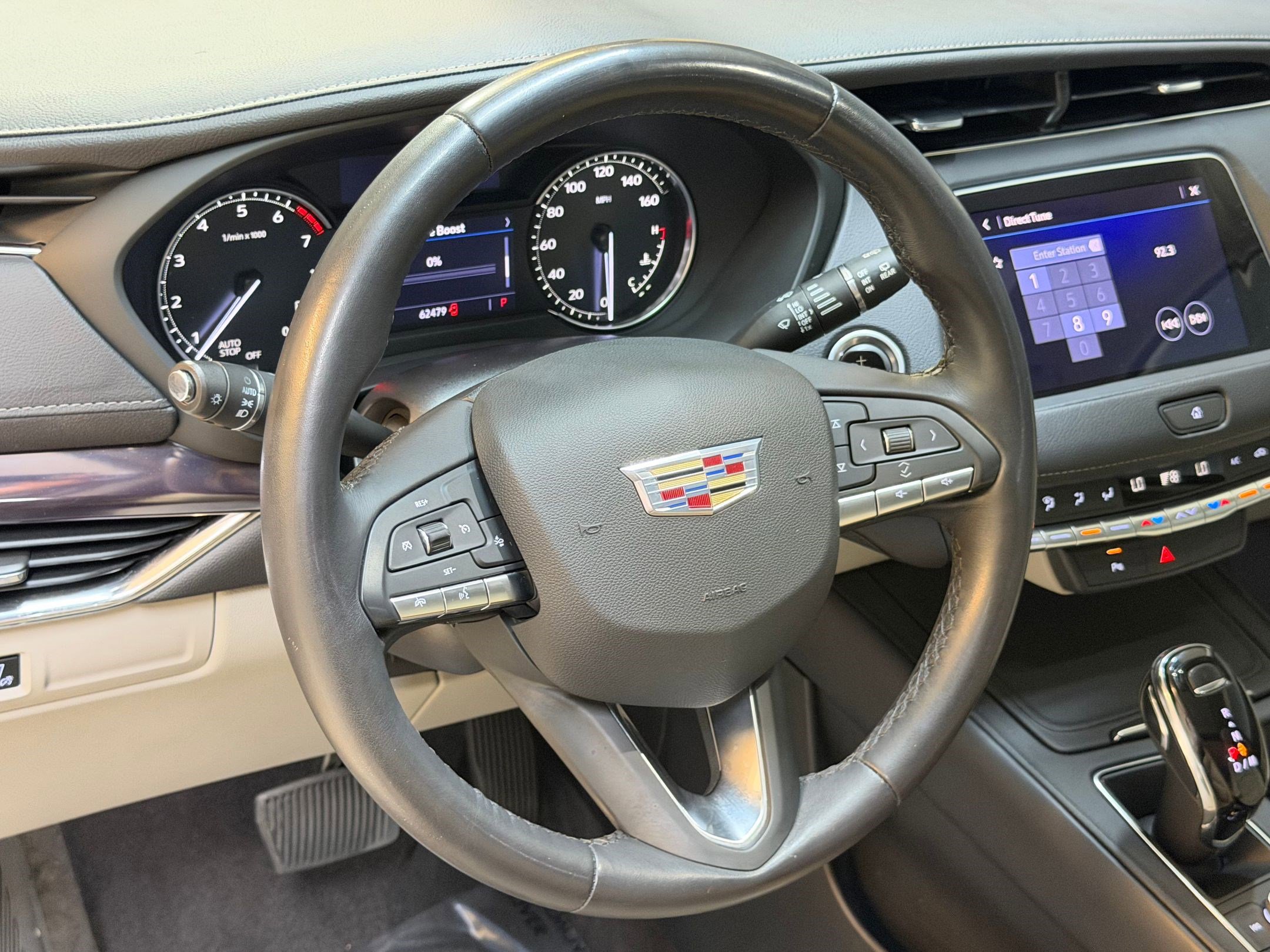 Used 2023 Cadillac XT4 Luxury FWD image 15