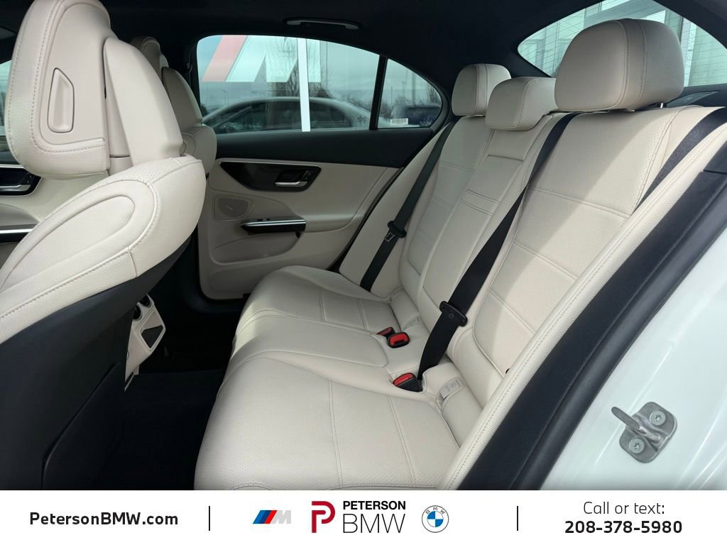 Used 2025 Mercedes-Benz C 300 4MATIC Sedan image 21