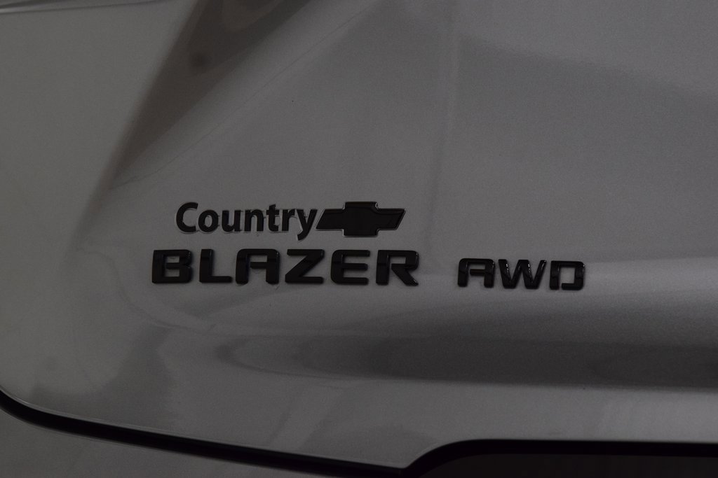 Used 2024 Chevrolet Blazer RS w/ Enhanced Convenience Package image 23