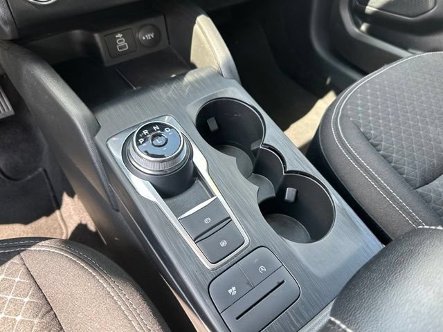 Used 2025 Ford Escape Active AWD/4WD image 27
