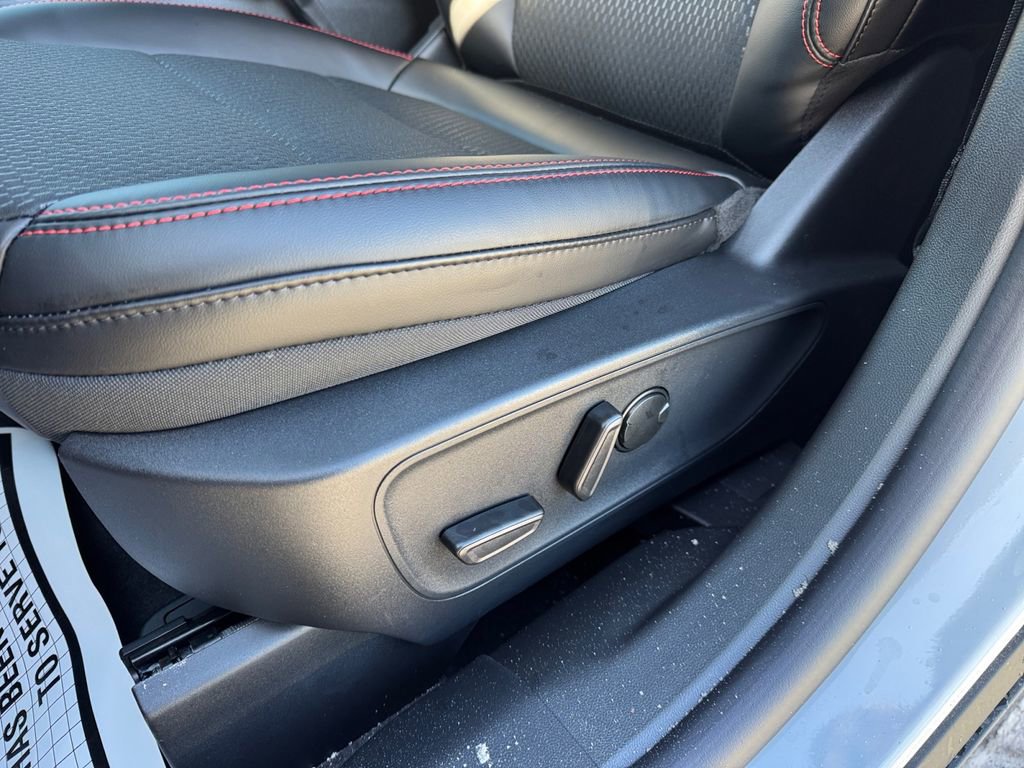 New 2026 Ford Escape ST-Line w/ Tech Pack #1 FWD image 29