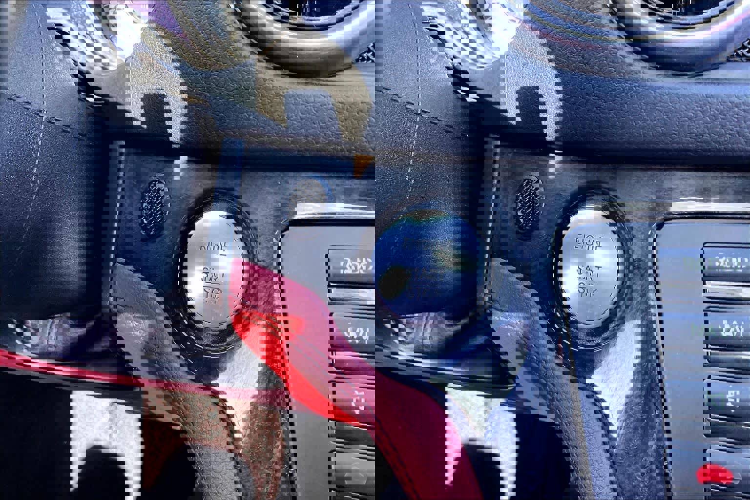 Used 2016 Mercedes-Benz SL 550 image 28