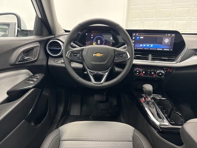 New 2026 Chevrolet Trax LT w/ Driver Confidence Package FWD image 22