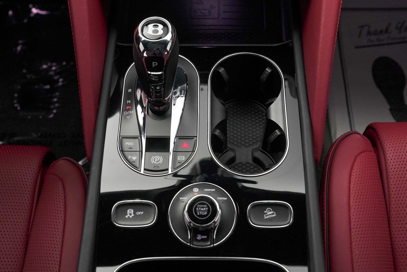 Used 2022 Bentley Bentayga image 37