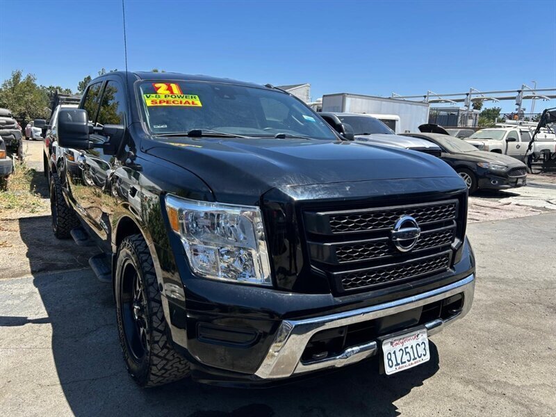 Used 2021 Nissan Titan SV w/ SV Convenience Package RWD image 36