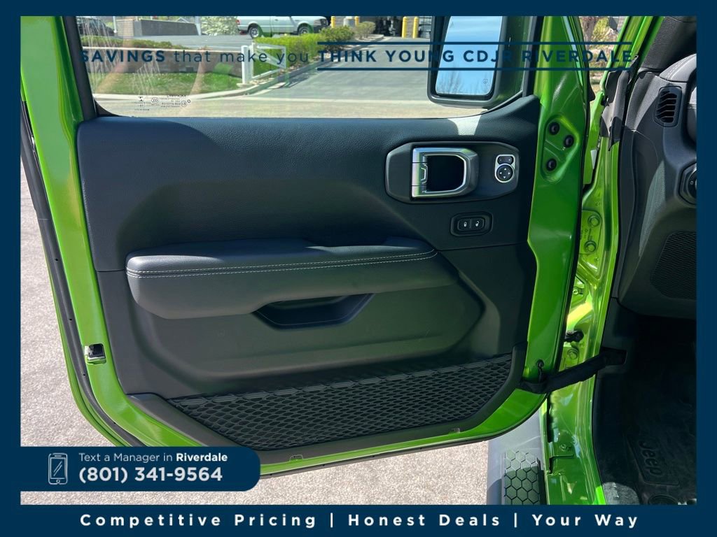 Used 2019 Jeep Wrangler Unlimited Sahara image 10