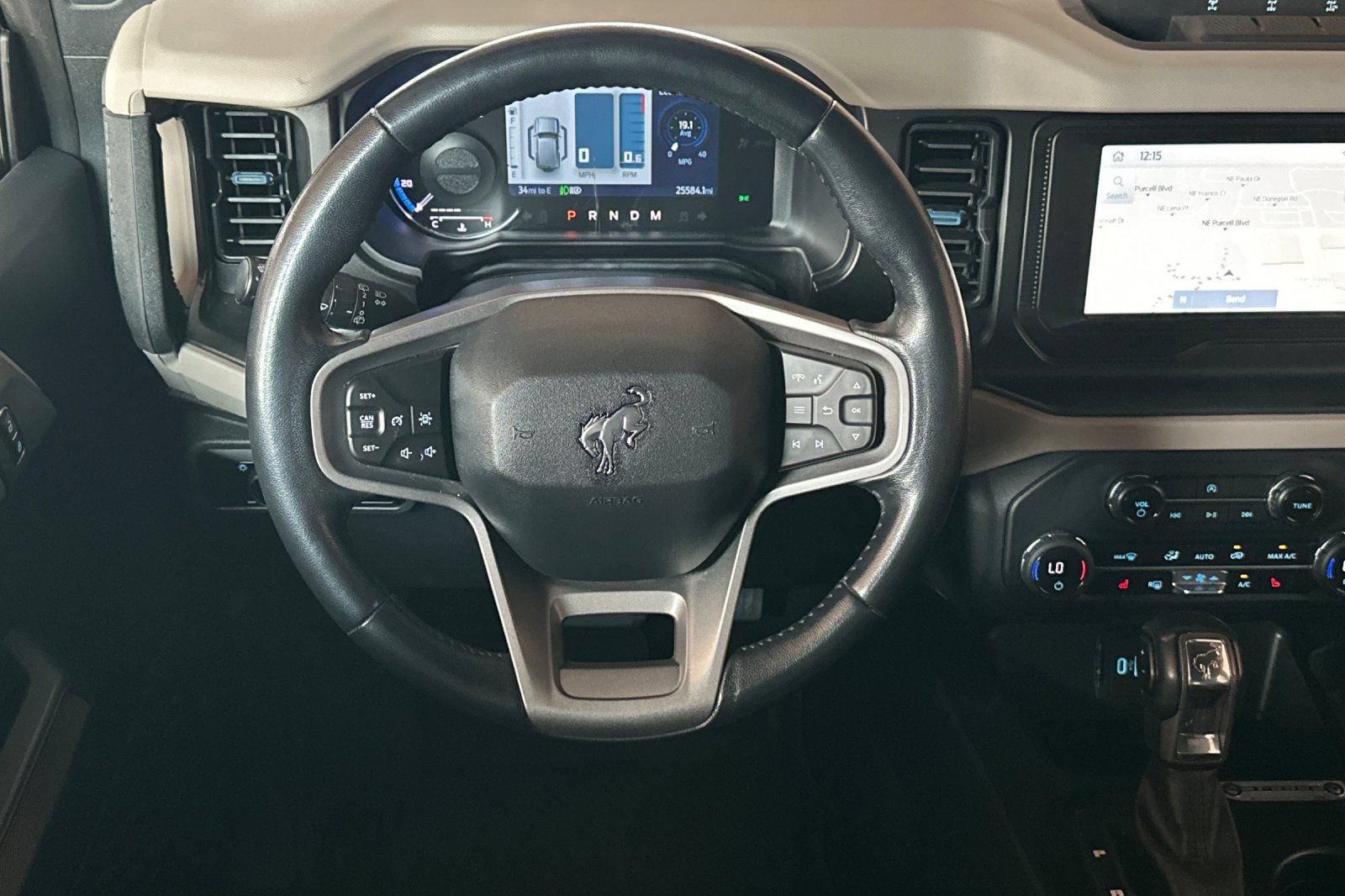 Used 2023 Ford Bronco Wildtrak AWD/4WD image 18