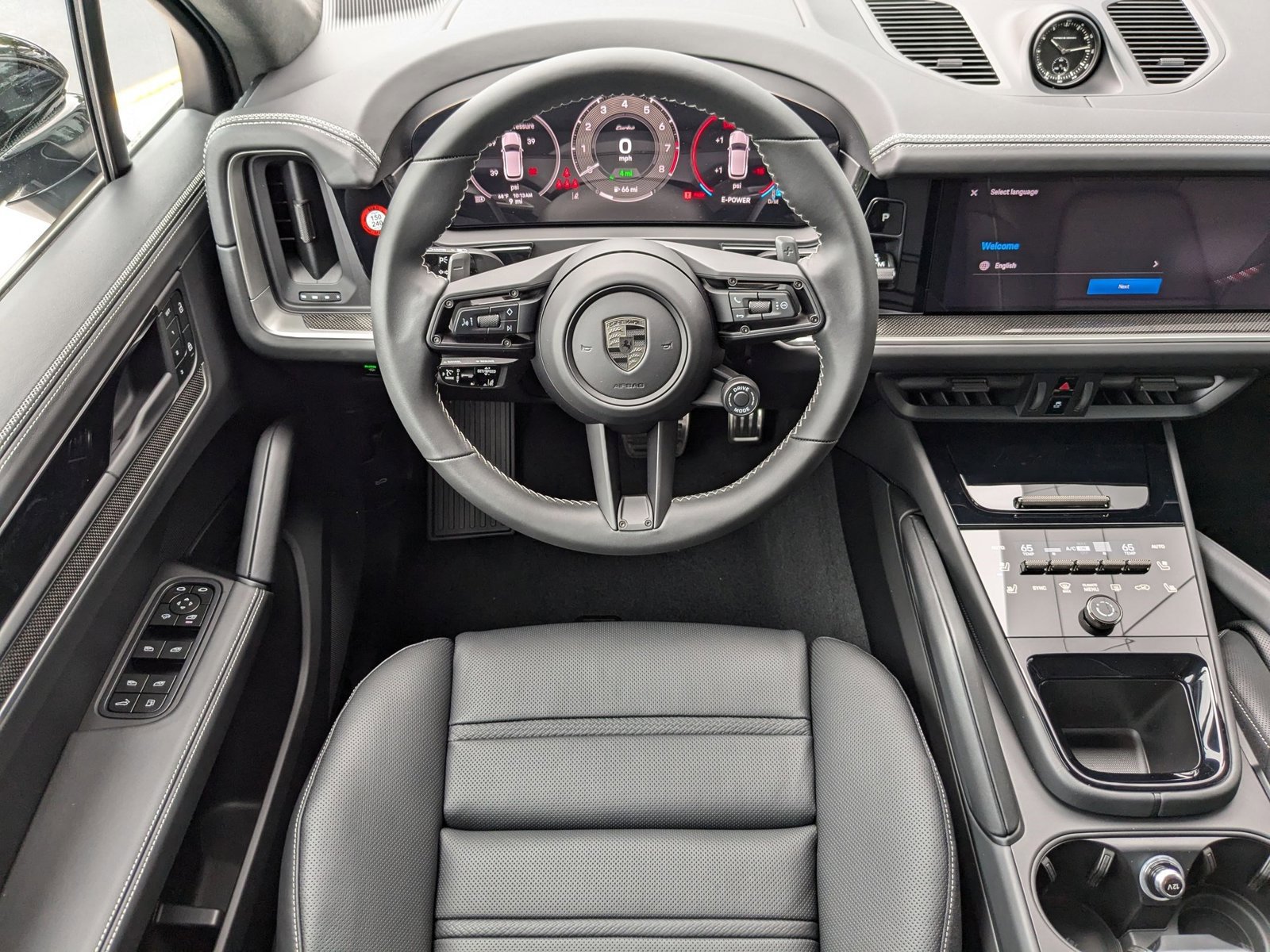 New 2025 Porsche Cayenne Turbo image 15