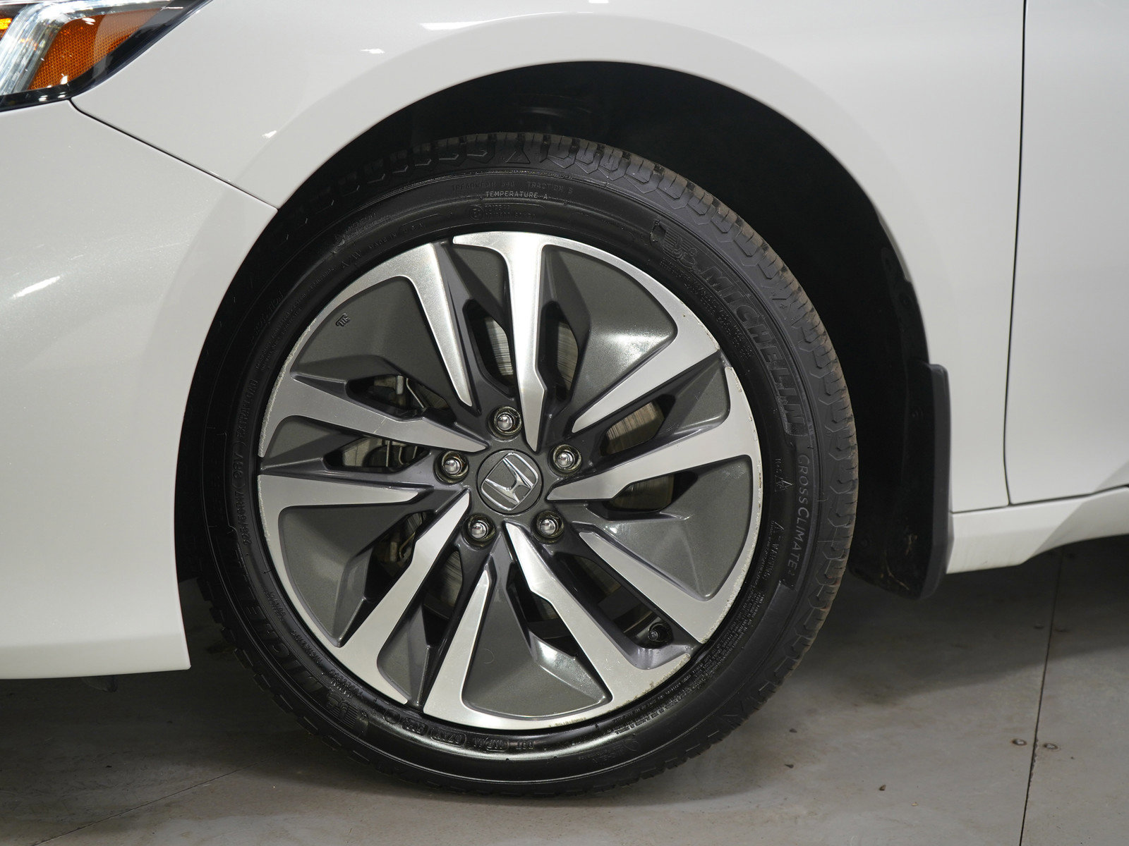 Used 2019 Honda Accord EX-L image 26