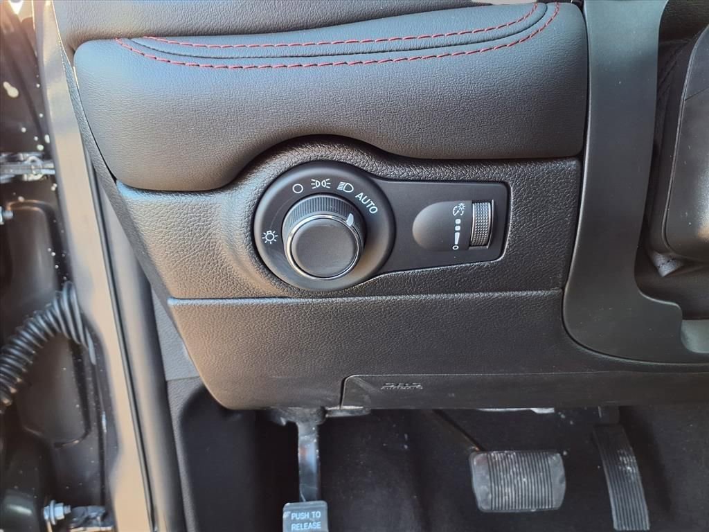 New 2026 Dodge Durango GT image 13