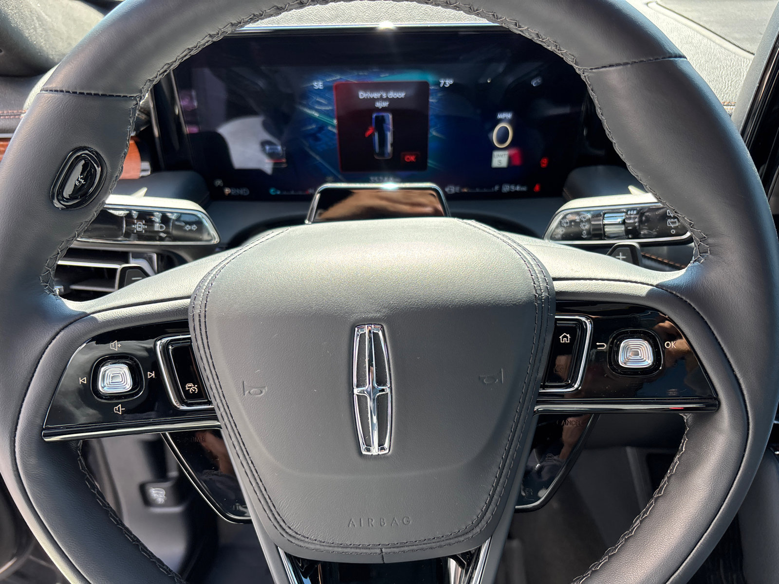 New 2025 Lincoln Aviator Black Label image 18