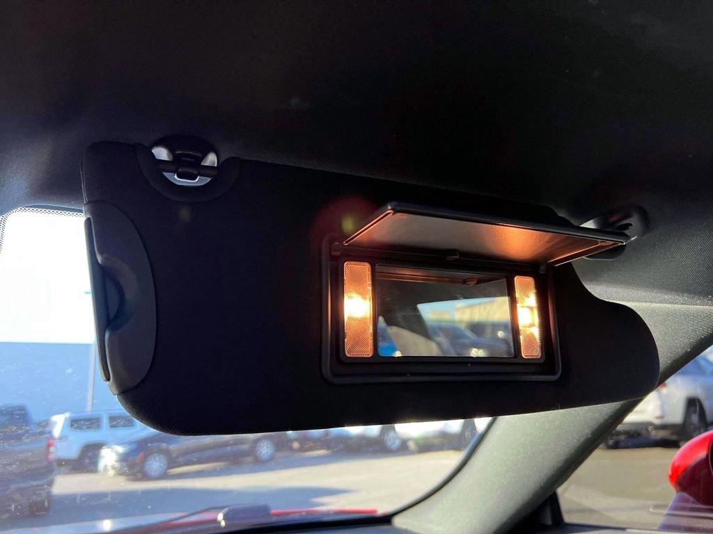 Used 2015 Dodge Challenger R/T w/ Quick Order Package 28B R/T image 29