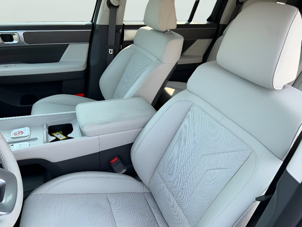 New 2026 Hyundai Santa Fe SEL FWD image 32