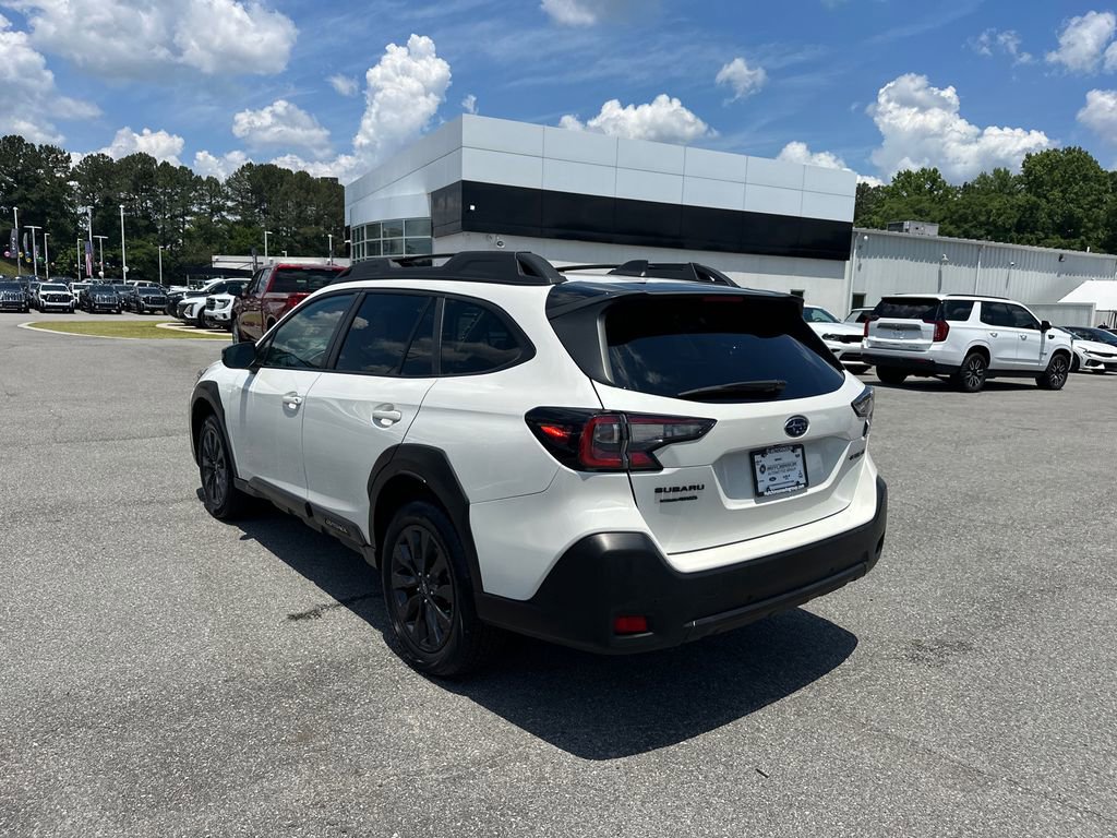 Used 2025 Subaru Outback Onyx Edition AWD/4WD image 5