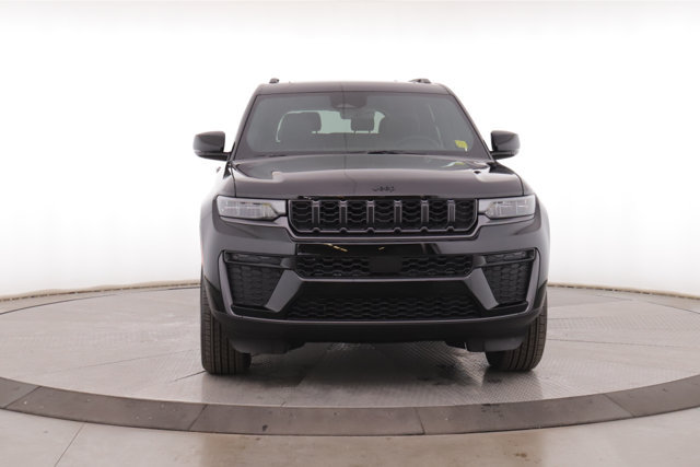 Used 2026 Jeep Grand Cherokee L 4WD image 12