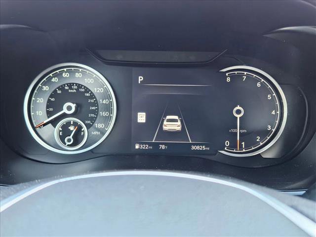 Used 2025 Genesis G70 2.5T image 11