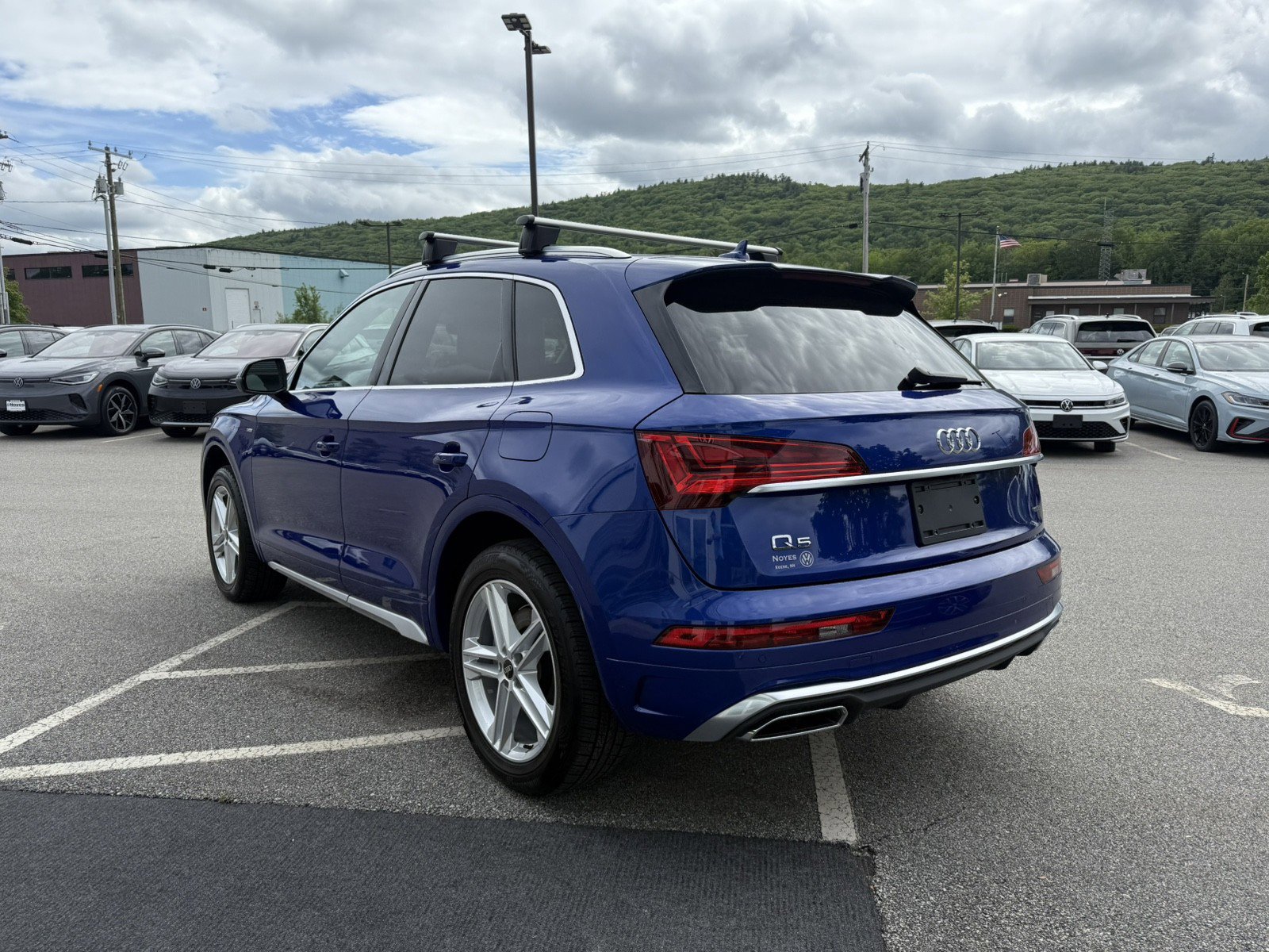 Used 2022 Audi Q5 e Premium Plus w/ Premium Plus Package image 5