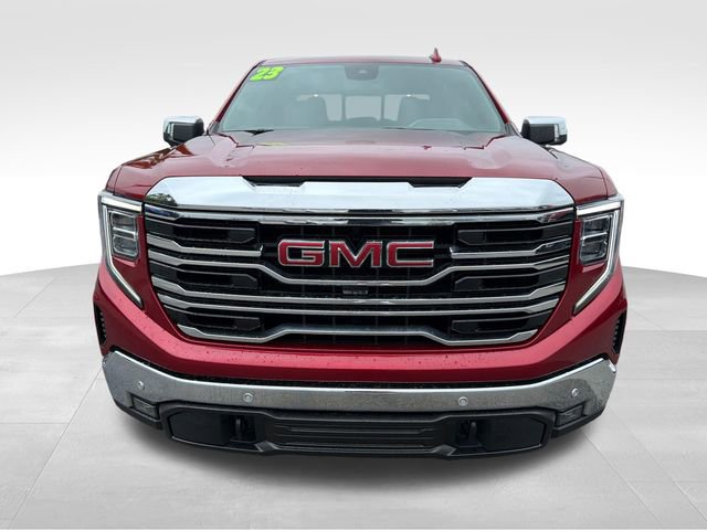Used 2023 GMC Sierra 1500 SLT w/ SLT Premium Plus Package AWD/4WD image 2
