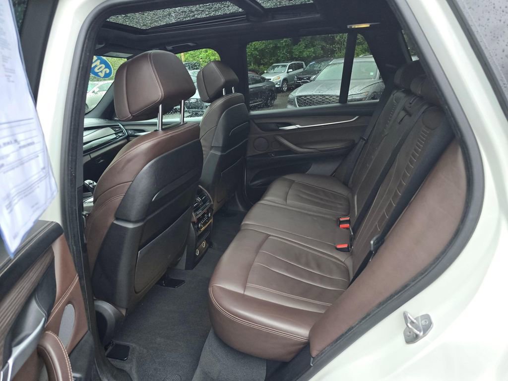 Used 2015 BMW X5 xDrive35i AWD/4WD image 16