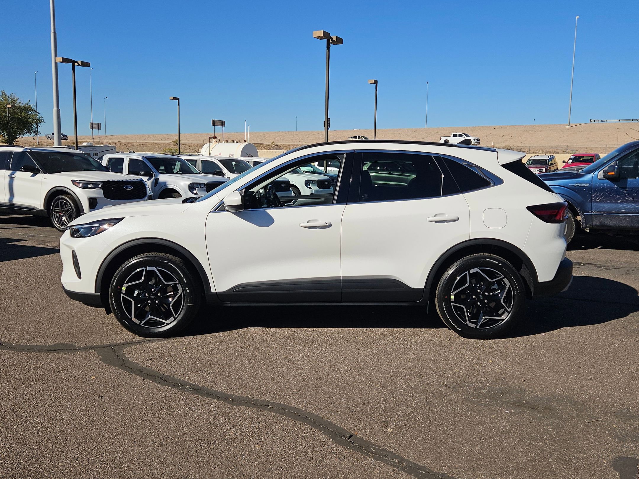 New 2026 Ford Escape Platinum w/ Premium Technology Package image 5