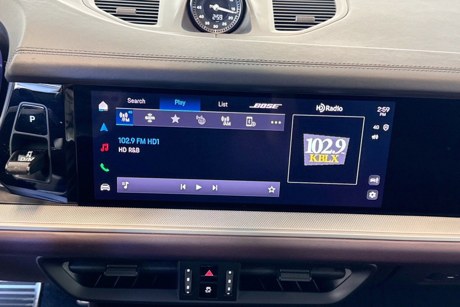 Used 2024 Porsche Cayenne S image 15