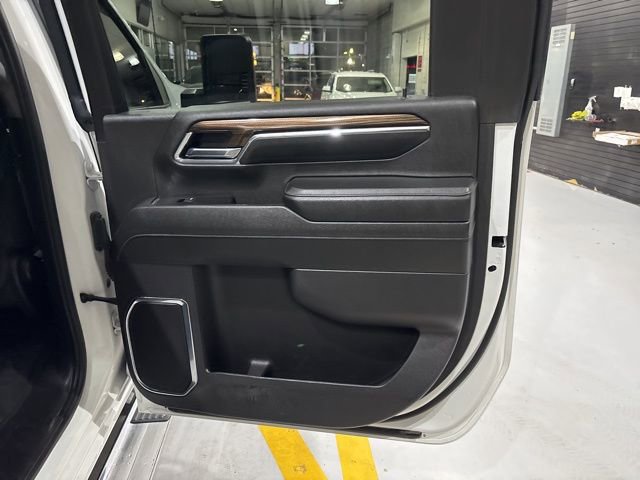 Used 2024 Chevrolet Silverado 2500 LT image 28