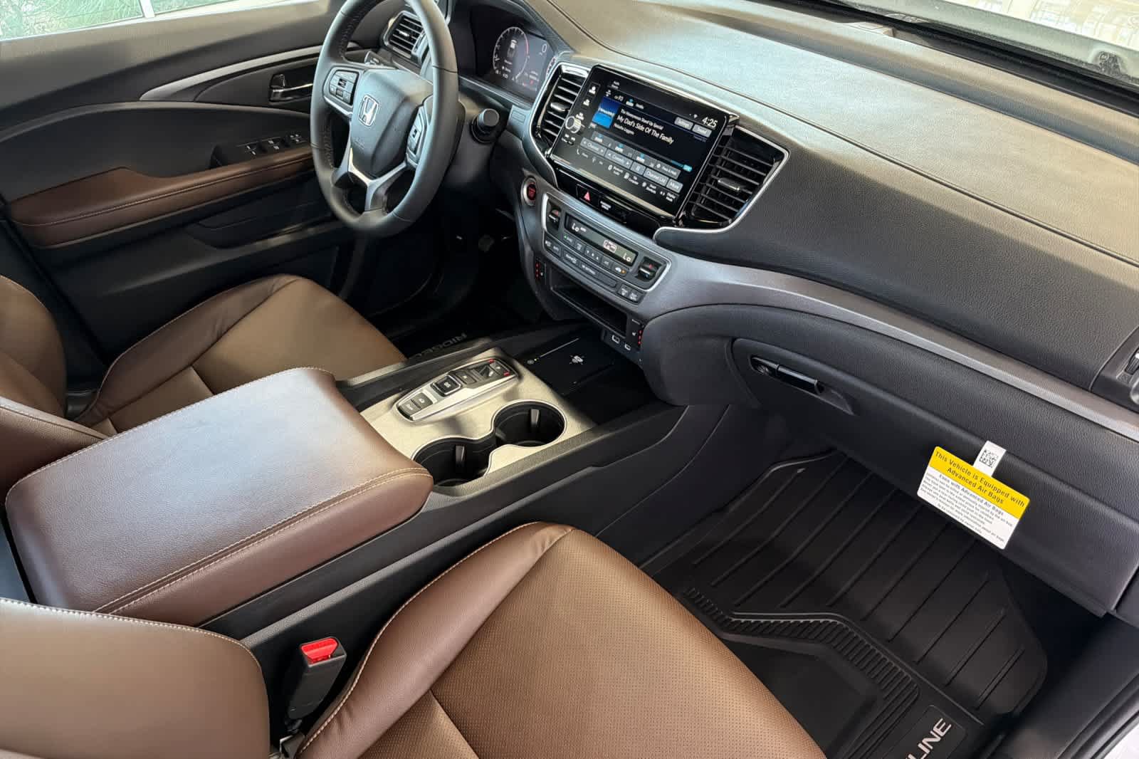 New 2026 Honda Ridgeline RTL image 17