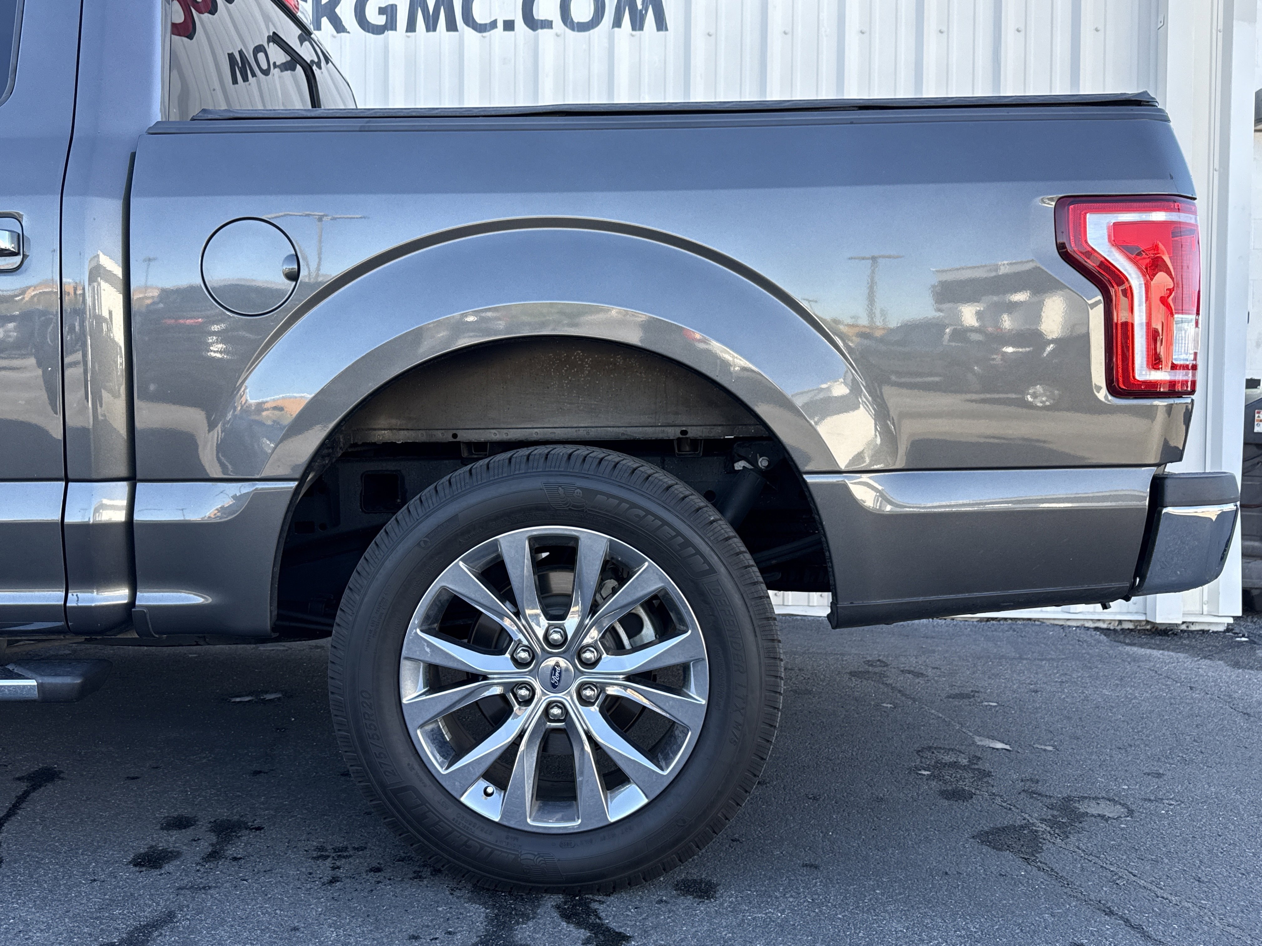 Used 2017 Ford F150 XLT w/ Equipment Group 302A Luxury image 2