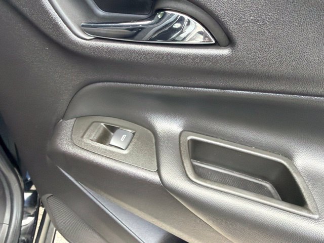 Used 2024 Chevrolet Equinox LT AWD/4WD image 32
