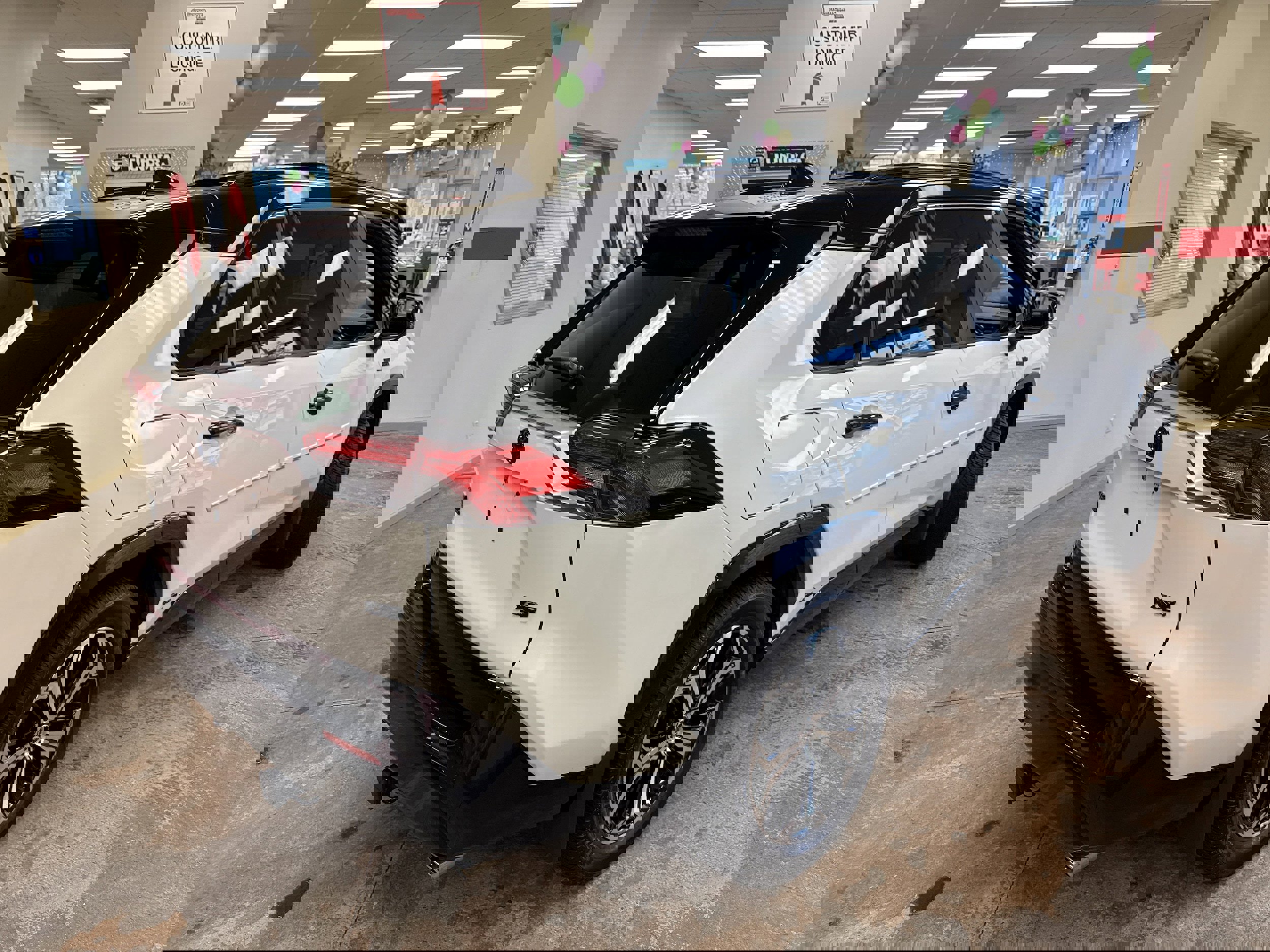 Used 2021 Toyota RAV4 XSE image 12