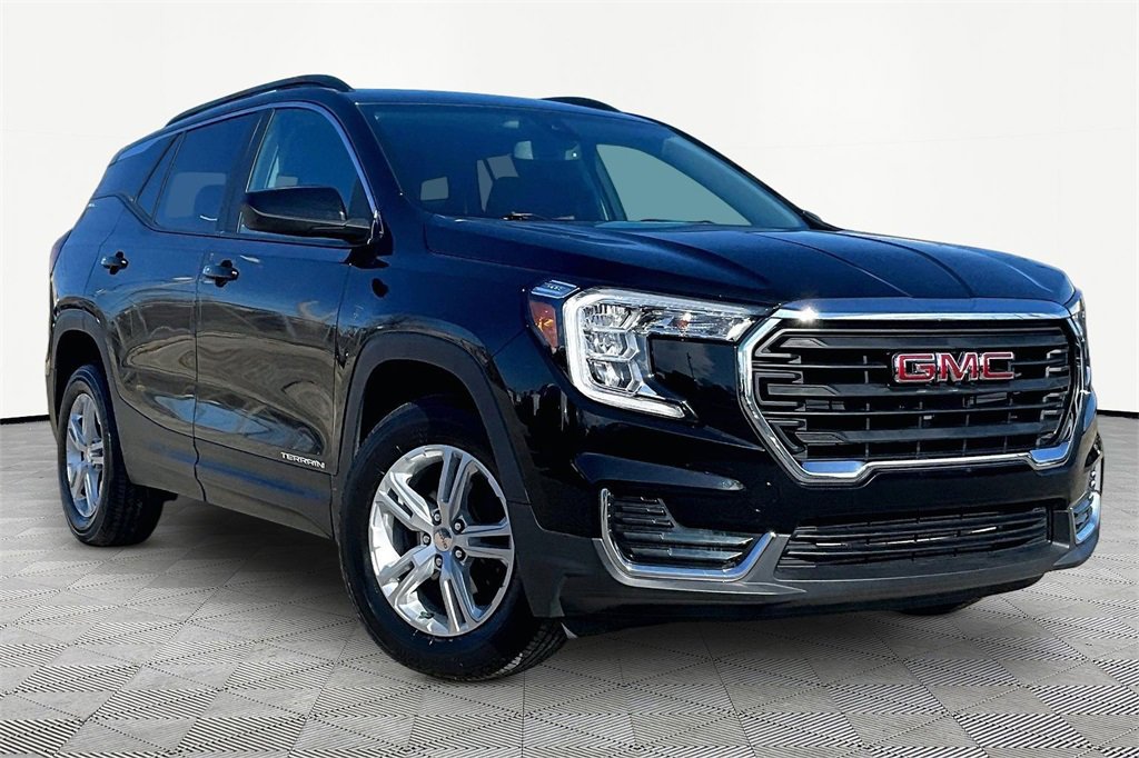 Used 2022 GMC Terrain SLE w/ Driver Convenience Package image 12