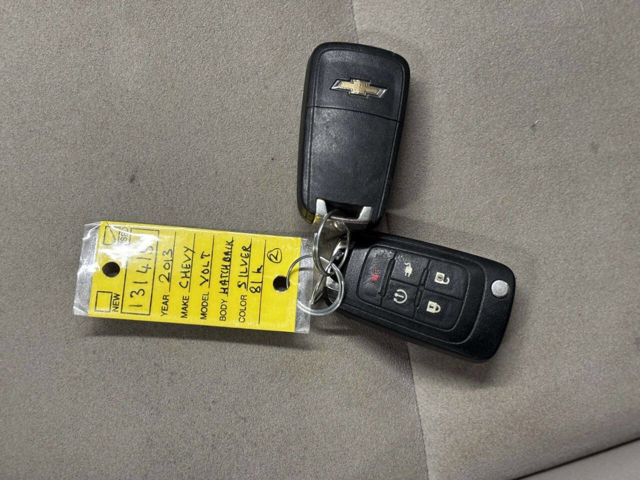 Used 2013 Chevrolet Volt Premium w/ Premium Trim Package FWD image 39