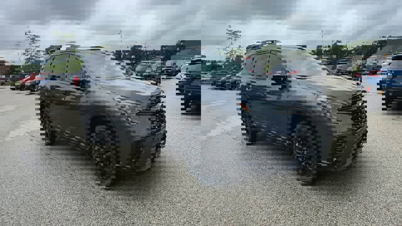 New 2025 Subaru Ascent Bronze Edition w/ Onyx Package image 2