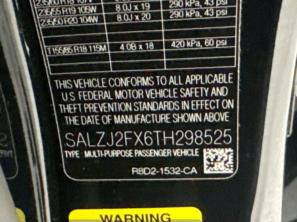 Used 2026 Land Rover Range Rover Evoque S image 32