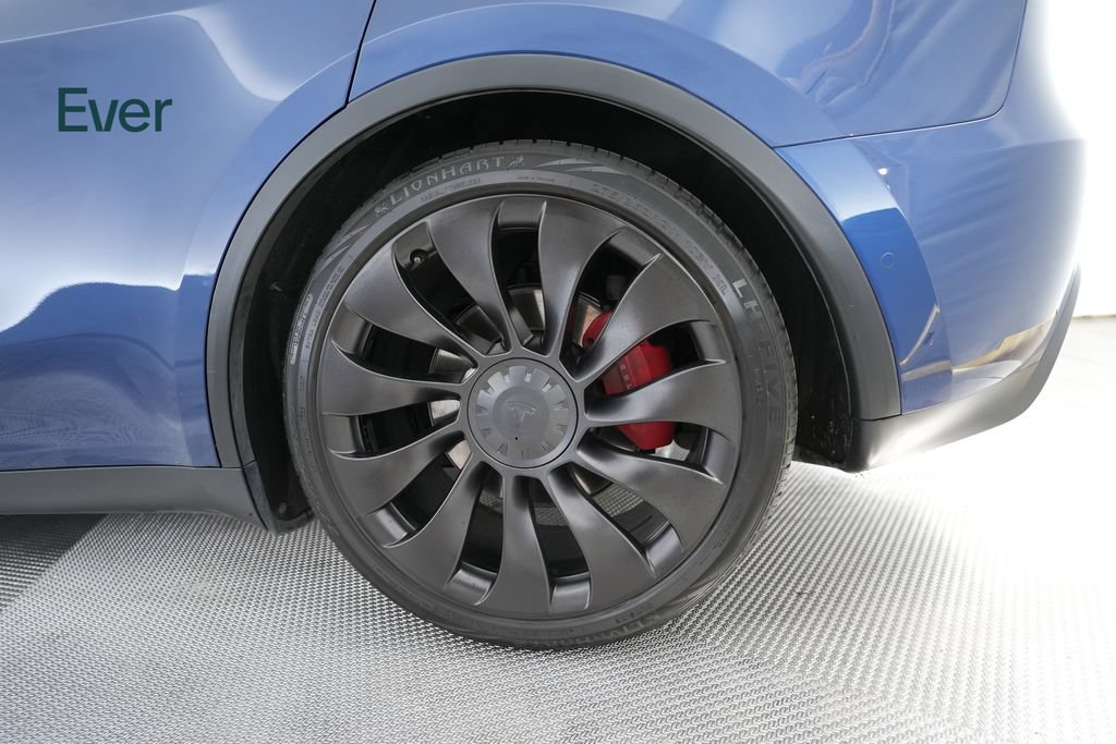 Used 2022 Tesla Model Y Performance AWD/4WD image 21
