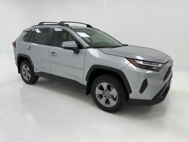 New 2025 Toyota RAV4 XLE