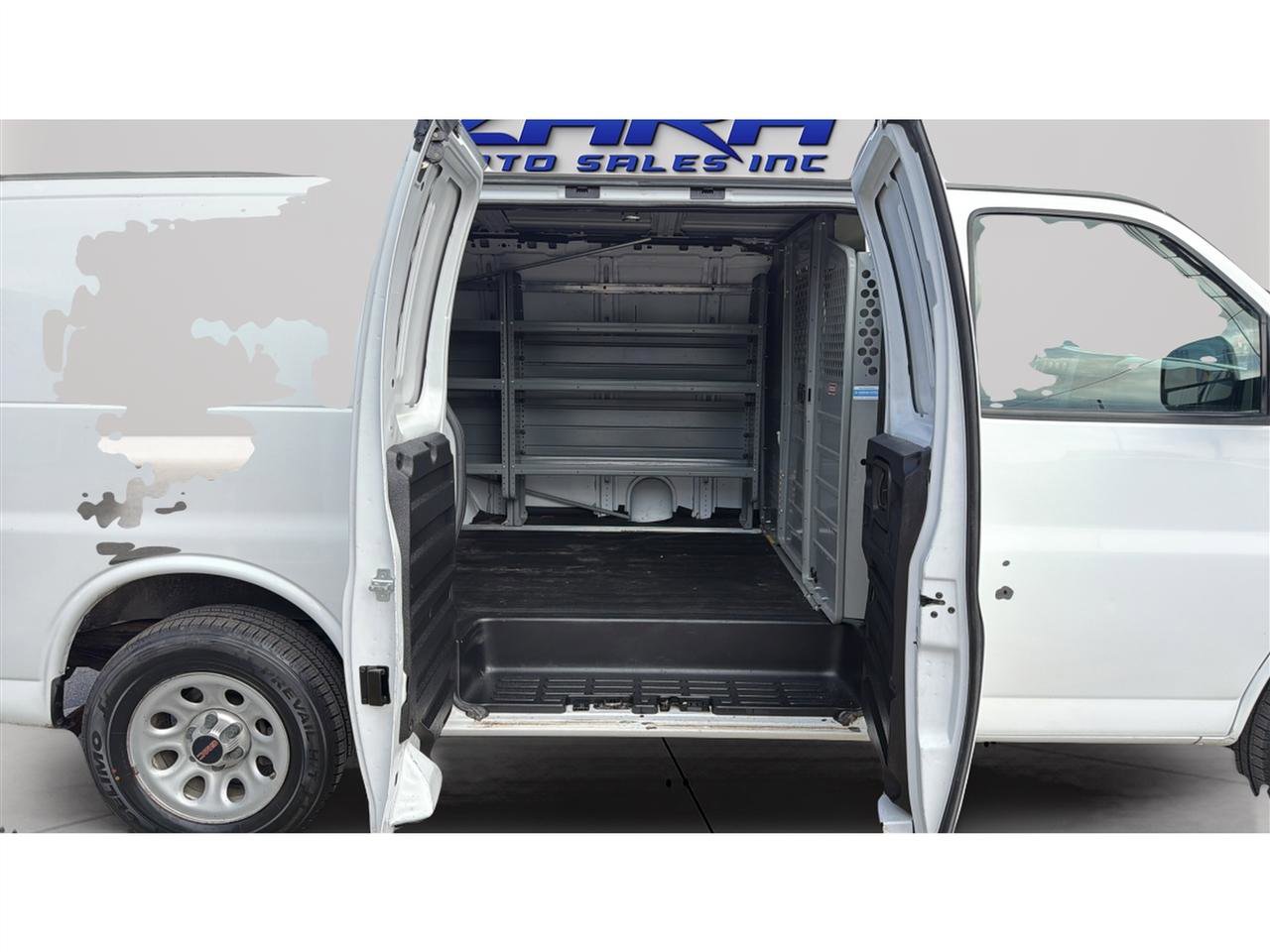 Used 2014 GMC Savana 1500 AWD image 24